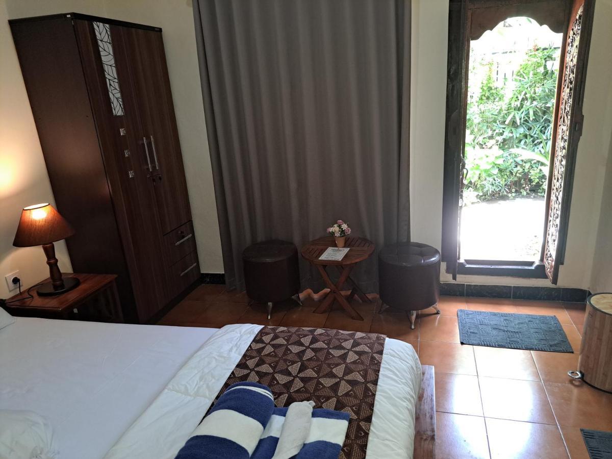 Ascarya Guest House ซานูร์ ภายนอก รูปภาพ