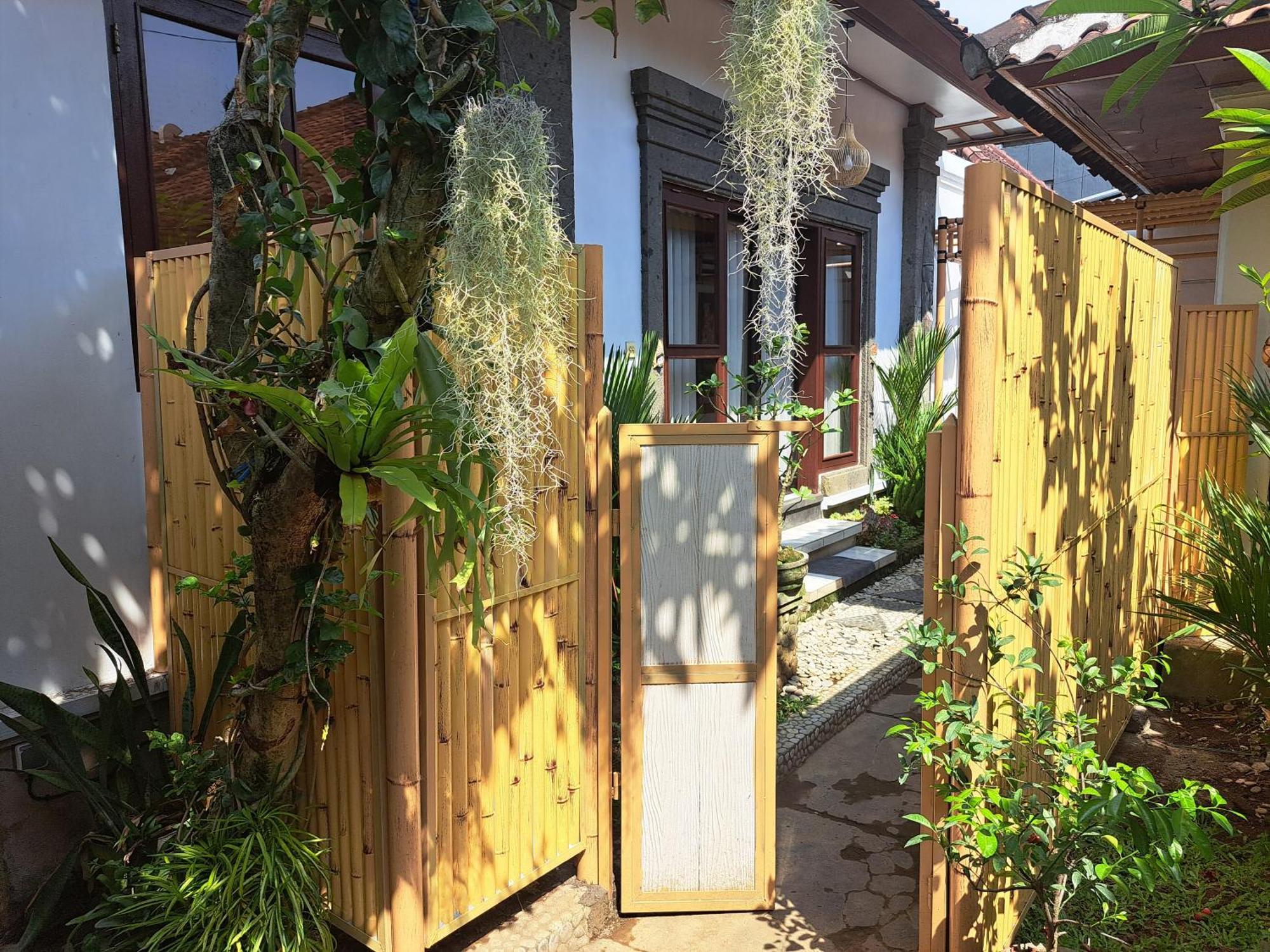 Ascarya Guest House ซานูร์ ภายนอก รูปภาพ